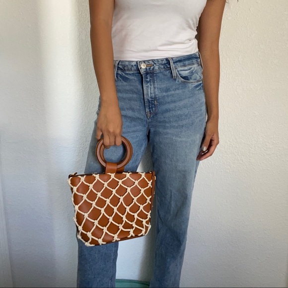 Lulu’s Bag 😍 - Picture 2 of 13